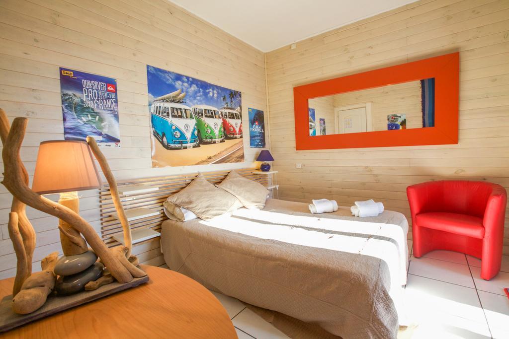 Hotel Du Balcon Capbreton Quarto foto