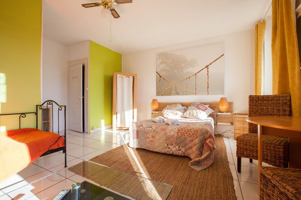 Hotel Du Balcon Capbreton Quarto foto